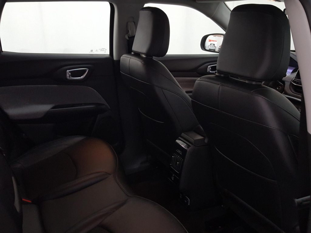 JEEP COMPASS Gasolina 2022 segunda-mano Jaén