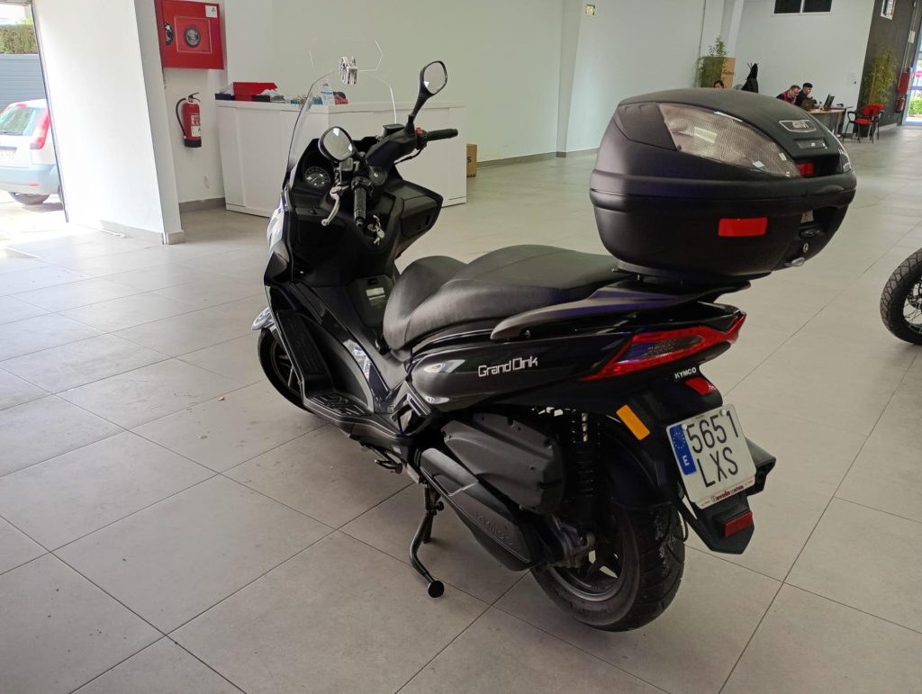 KYMCO GRAND DINK 300 Gasolina 2022 segunda-mano Granada