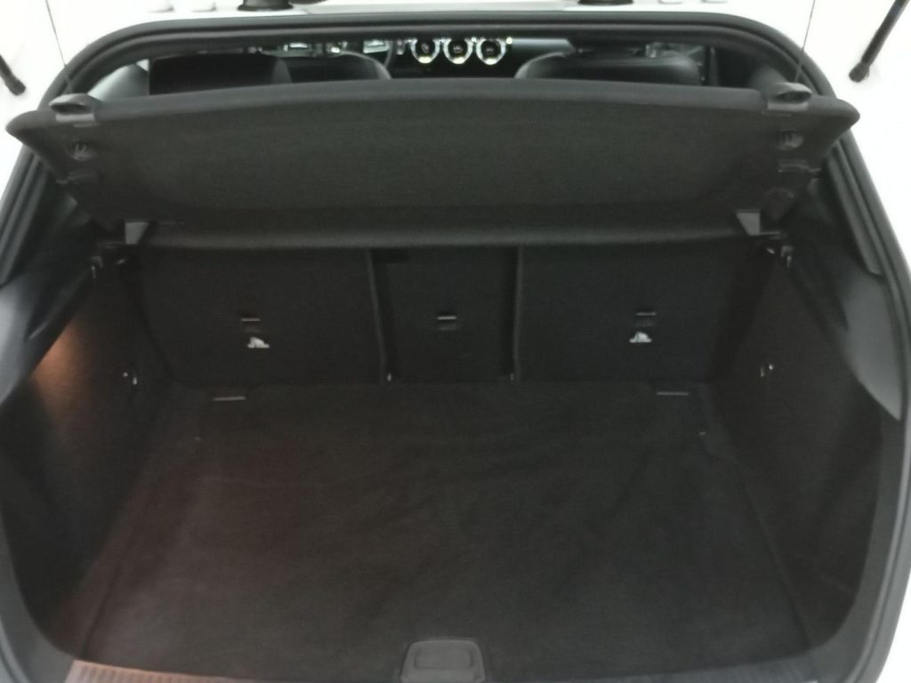 MERCEDES CLASE A Diesel 2019 segunda-mano Jaén
