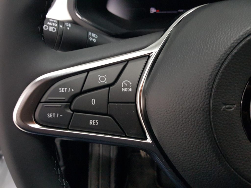 MITSUBISHI ASX Hibrido 2025 km 0 Jaén