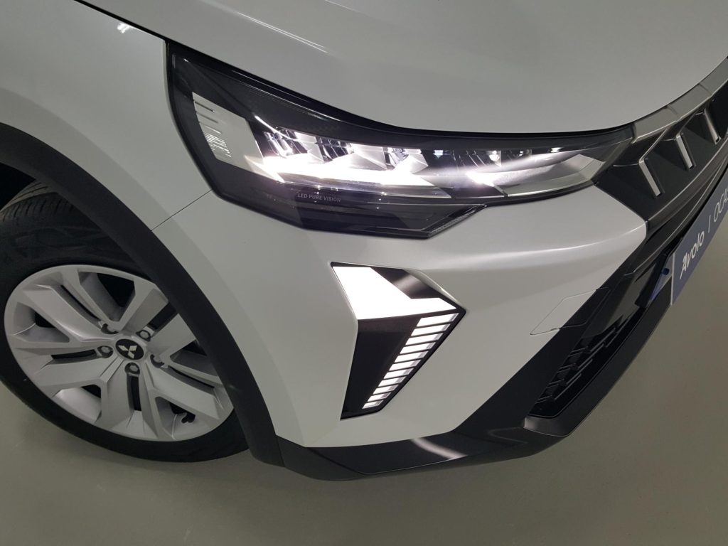 MITSUBISHI ASX Hibrido 2025 km 0 Jaén