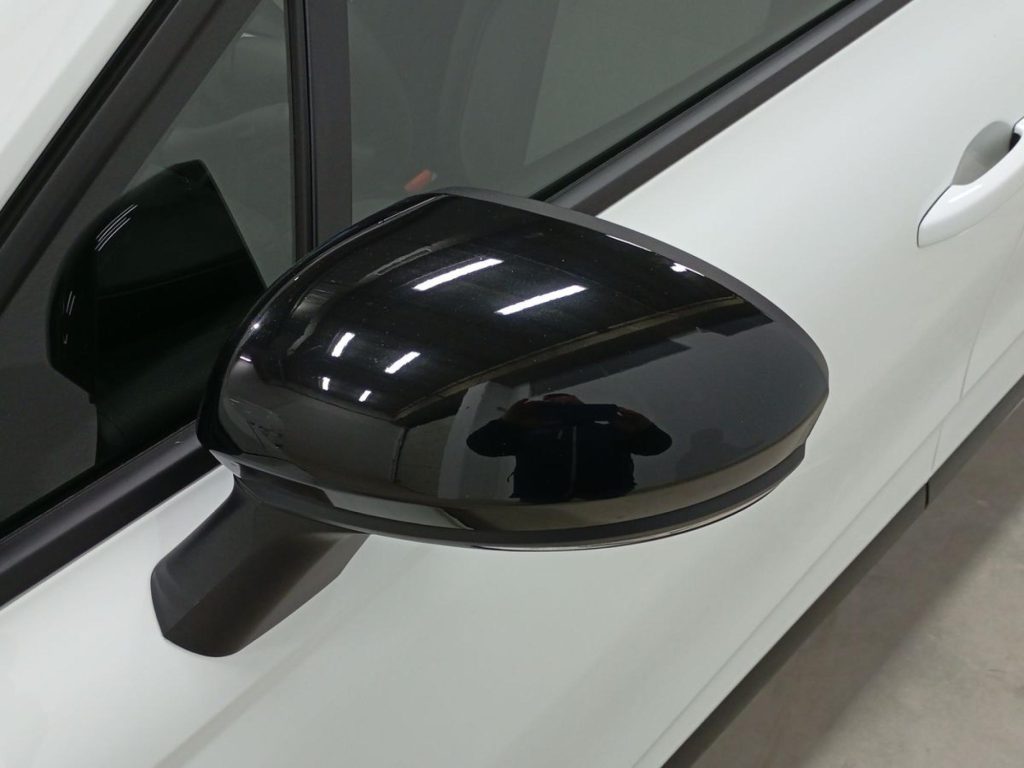 MITSUBISHI COLT Gasolina 2025 segunda-mano Jaén