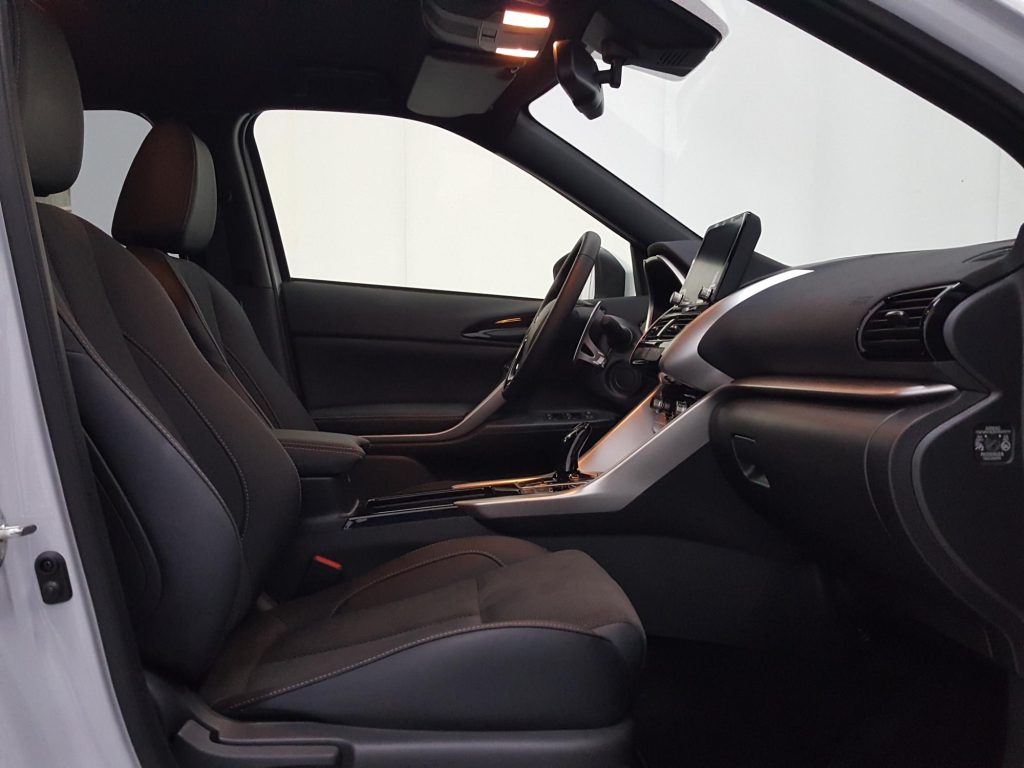 MITSUBISHI ECLIPSE CROSS PHEV Hibrido enchufable 2024 km 0 Jaén
