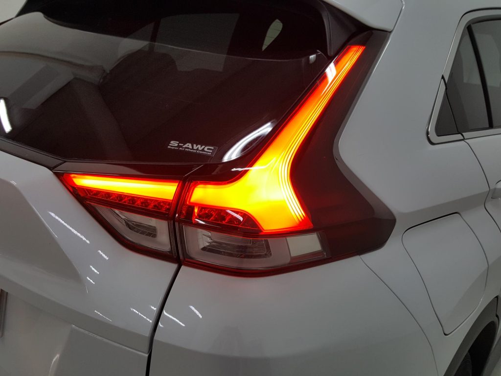 MITSUBISHI ECLIPSE CROSS PHEV Hibrido enchufable 2024 km 0 Jaén