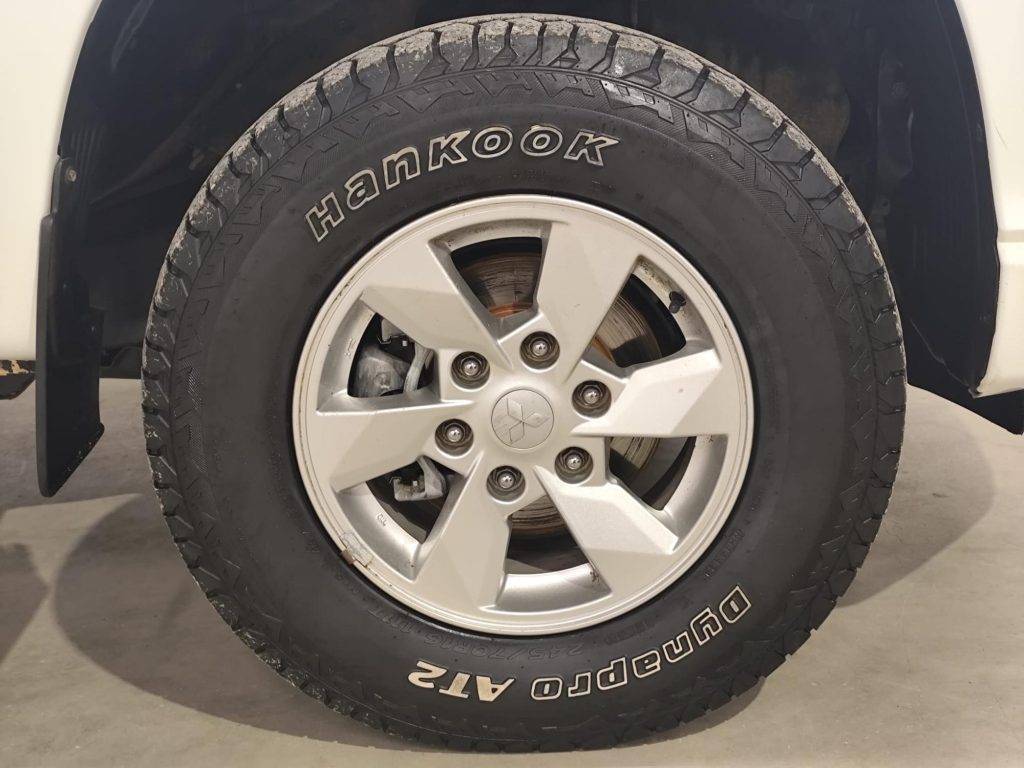 MITSUBISHI L200 DOUBLE CABINA Diesel 2022 segunda-mano Jaén