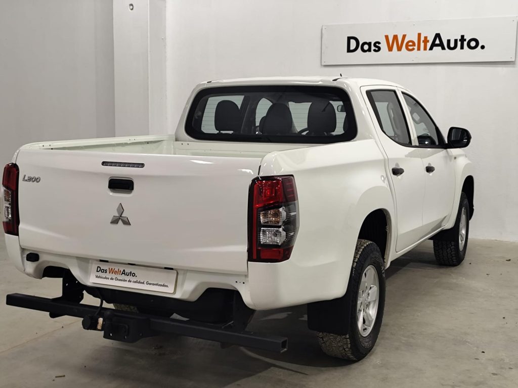 MITSUBISHI L200 DOUBLE CABINA Diesel 2022 segunda-mano Jaén
