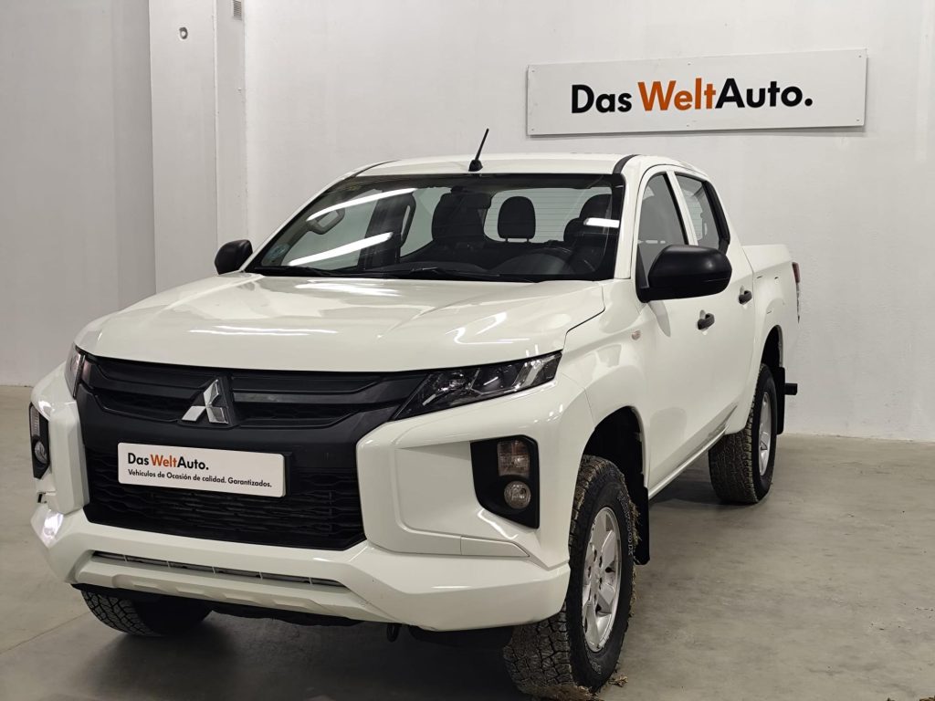 MITSUBISHI L200 DOUBLE CABINA Diesel 2022 segunda-mano Jaén