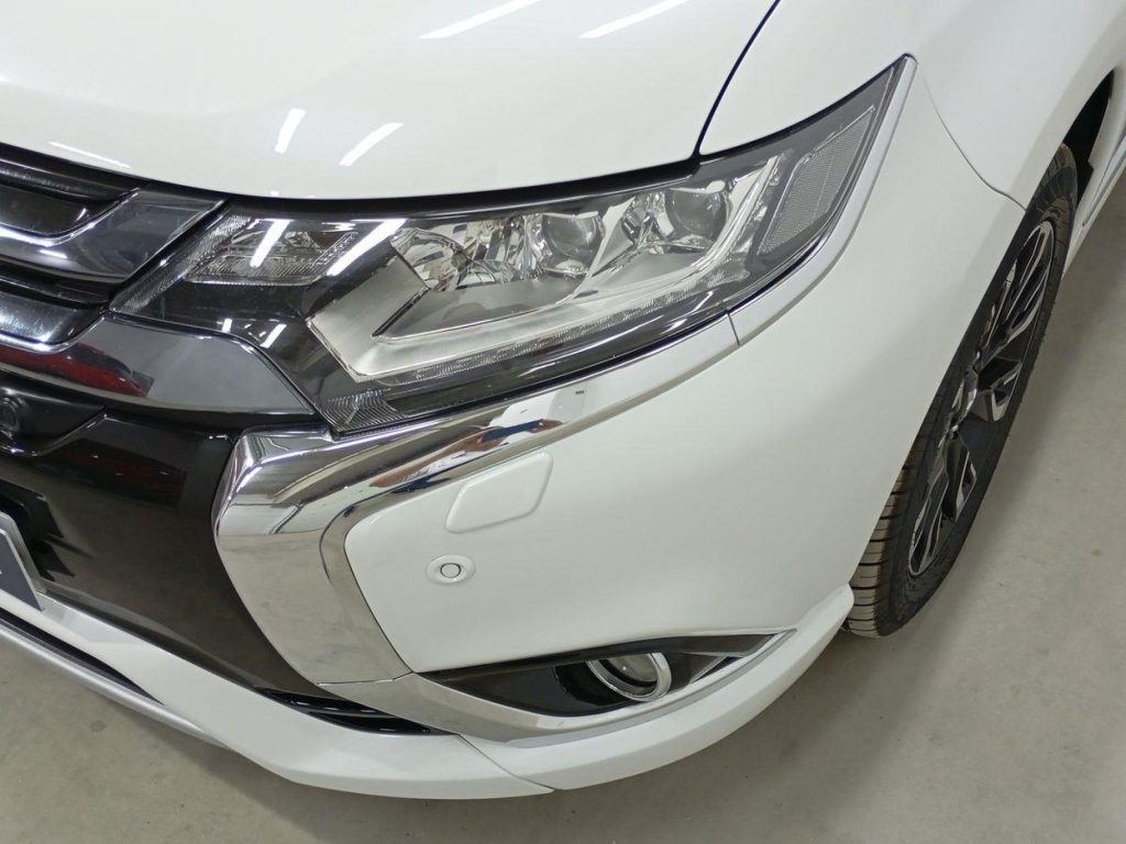 MITSUBISHI OUTLANDER Hibrido enchufable 2018 segunda-mano Jaén