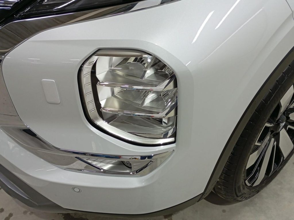 MITSUBISHI OUTLANDER Hibrido enchufable 2025 km 0 Jaén