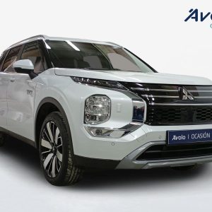 MITSUBISHI OUTLANDER Hibrido enchufable 2025 km 0 Jaén