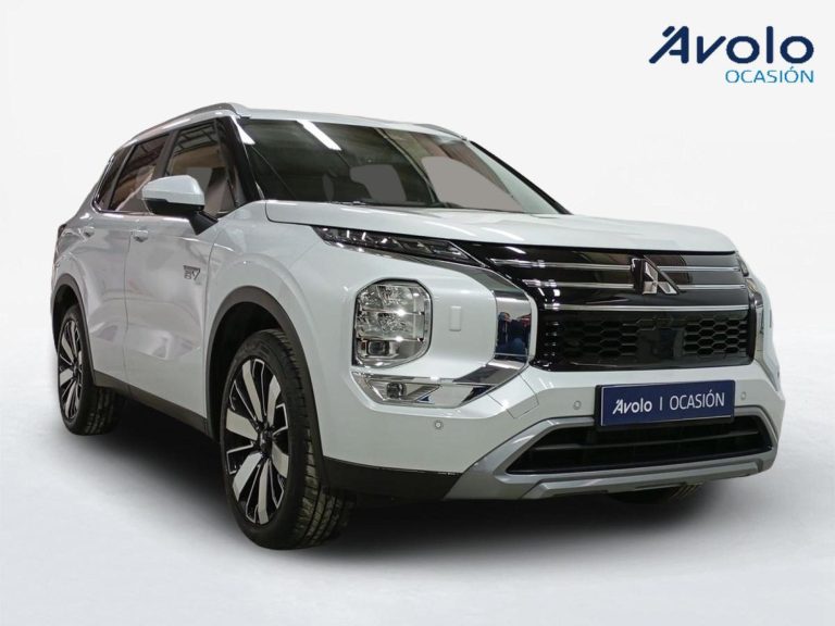 MITSUBISHI OUTLANDER Hibrido enchufable 2025 km 0 Jaén