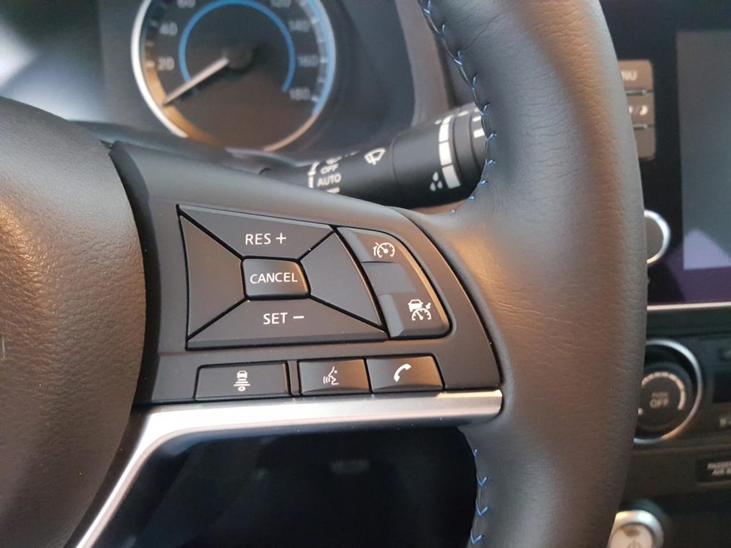 NISSAN LEAF Electrico 2023 segunda-mano Jaén