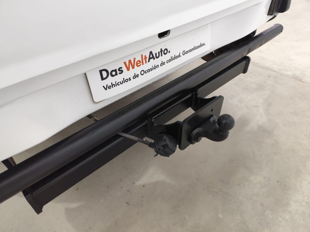 NISSAN NAVARA Diesel 2017 segunda-mano Jaén
