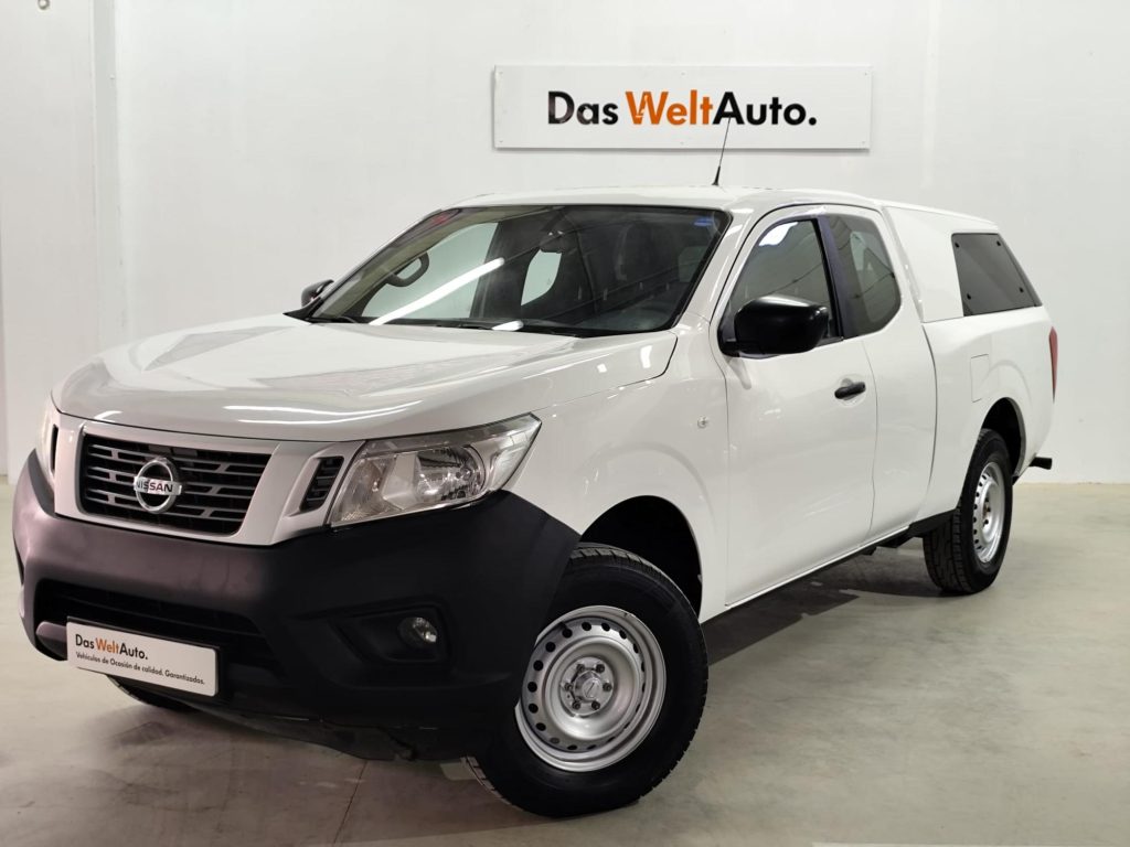 NISSAN NAVARA Diesel 2017 segunda-mano Jaén