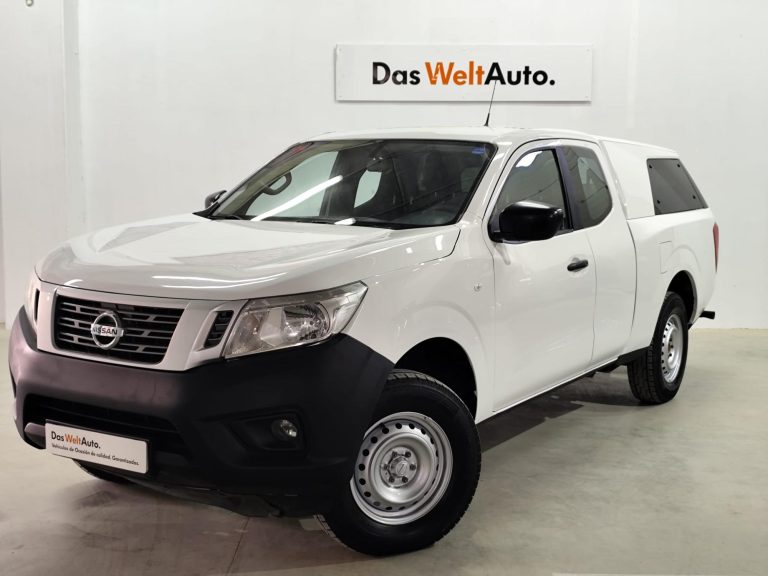 NISSAN NAVARA Diesel 2017 segunda-mano Jaén