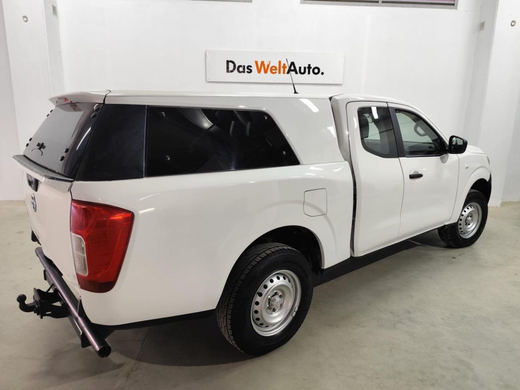 NISSAN NAVARA Diesel 2017 segunda-mano Jaén
