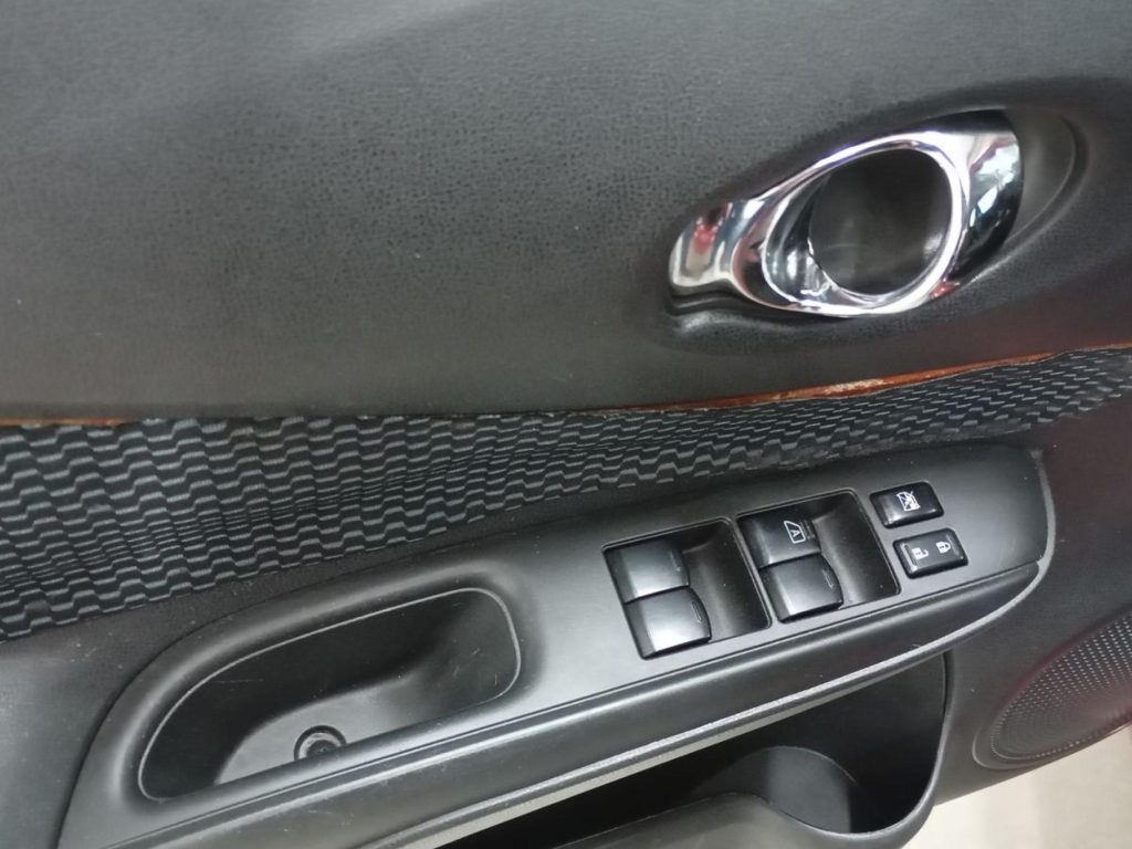 NISSAN NOTE Gasolina 2014 segunda-mano Jaén