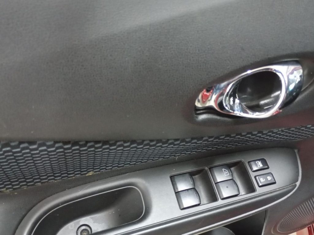 NISSAN NOTE Gasolina 2015 segunda-mano Jaén