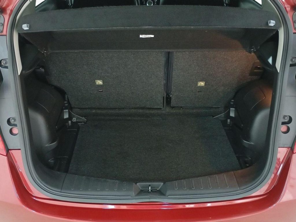 NISSAN NOTE Gasolina 2015 segunda-mano Jaén