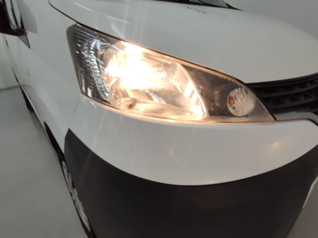 NISSAN NV 200 Diesel 2017 segunda-mano Jaén