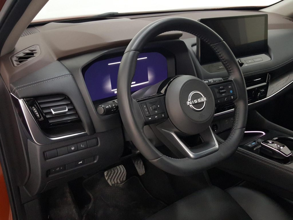 NISSAN X-TRAIL Hibrido 2022 segunda-mano Jaén