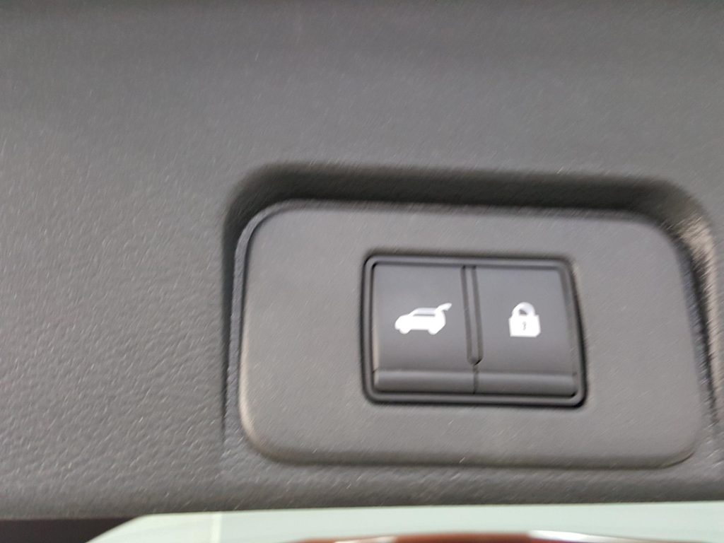 NISSAN X-TRAIL Hibrido 2022 segunda-mano Jaén