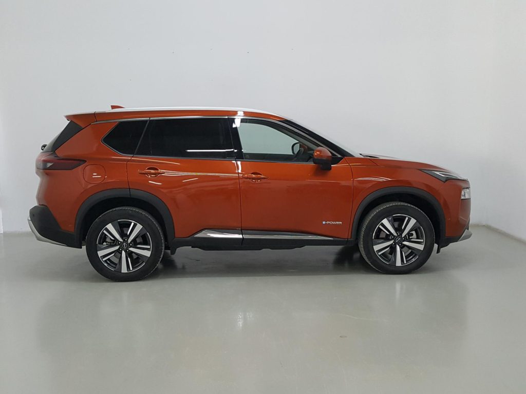 NISSAN X-TRAIL Hibrido 2022 segunda-mano Jaén