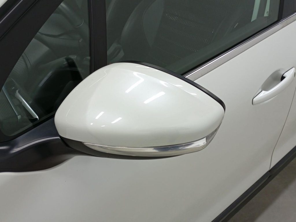PEUGEOT 2008 Diesel 2019 segunda-mano Jaén