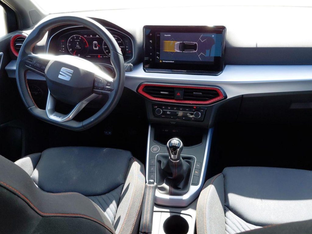 SEAT ARONA FR Gasolina 2025 segunda-mano Jaén