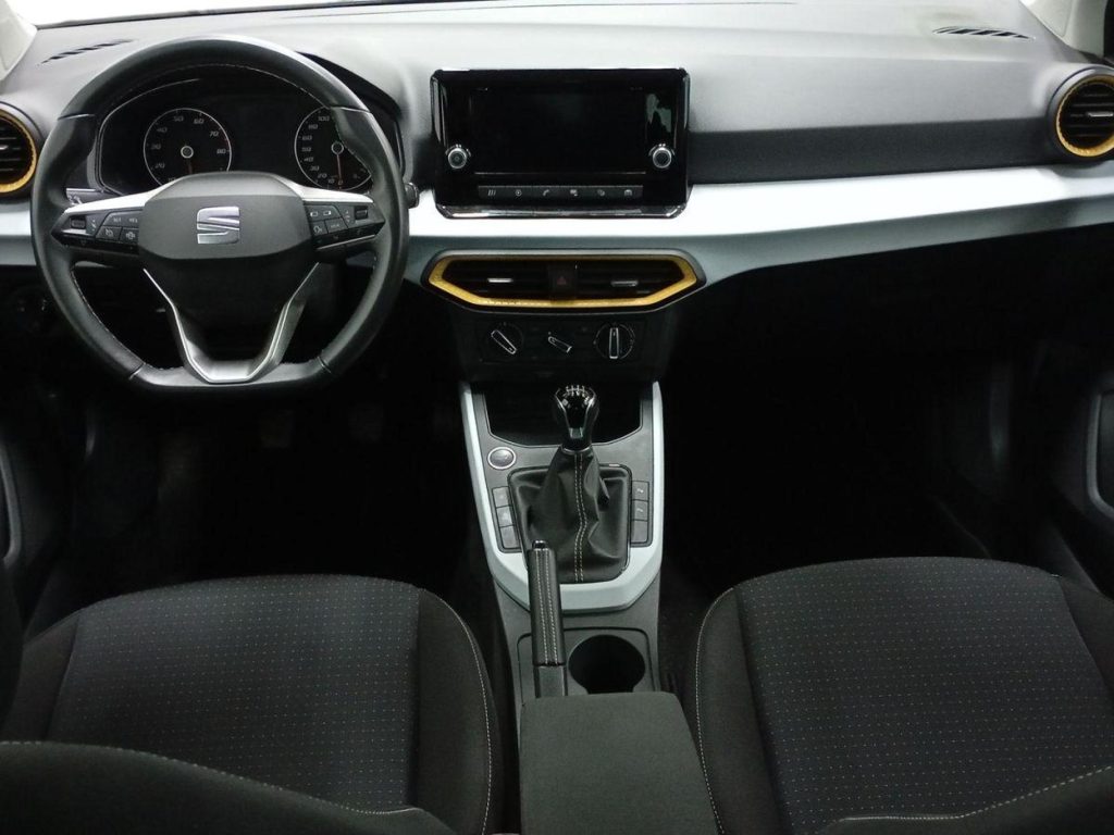 SEAT ARONA Gasolina 2023 segunda-mano Jaén