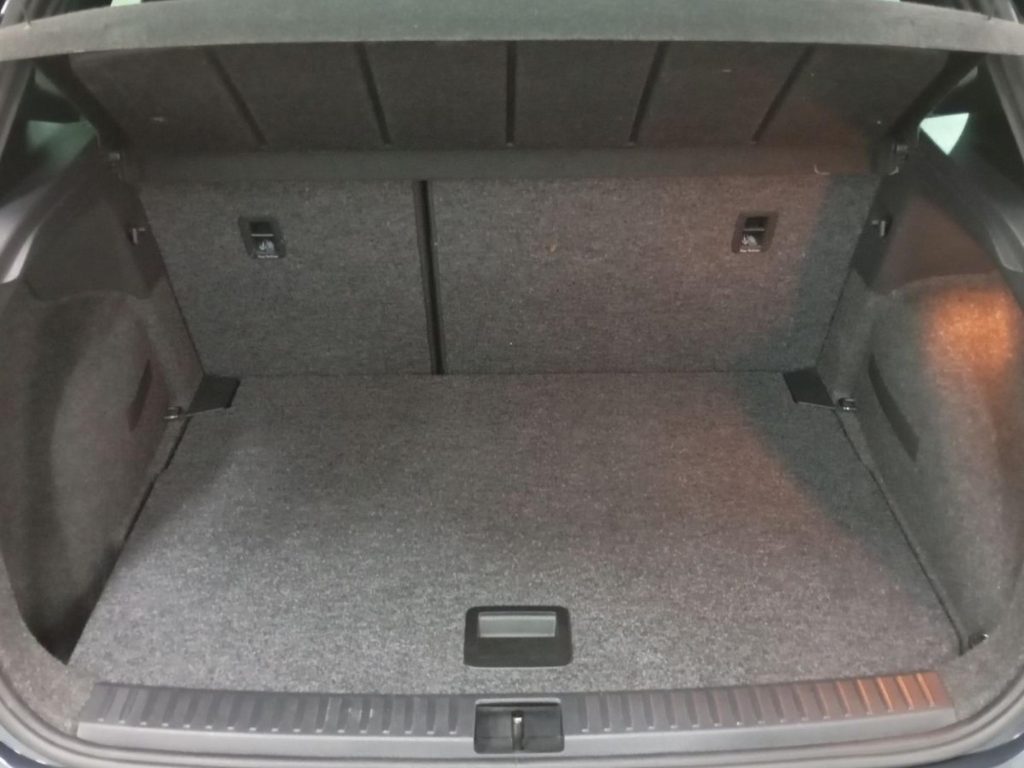 SEAT ARONA Gasolina 2023 segunda-mano Jaén