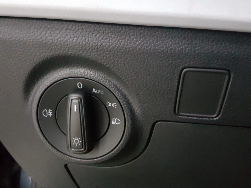 SEAT ARONA Gasolina 2024 segunda-mano Jaén