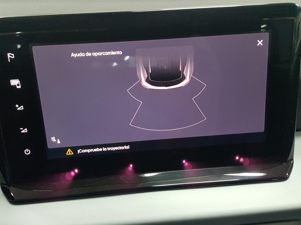 SEAT ARONA Gasolina 2024 segunda-mano Jaén