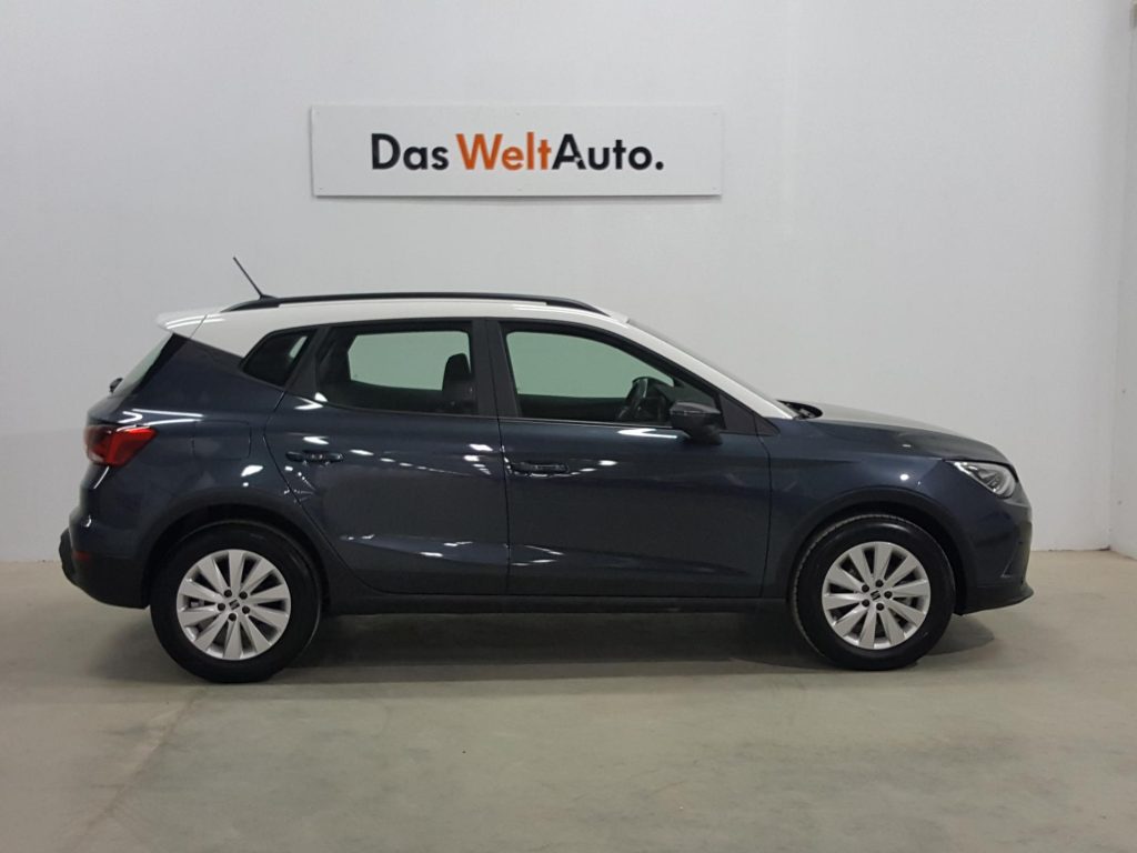 SEAT ARONA Gasolina 2024 segunda-mano Jaén