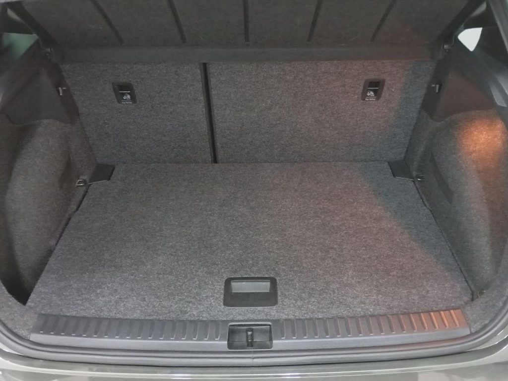 SEAT ARONA Gasolina 2025 segunda-mano Jaén