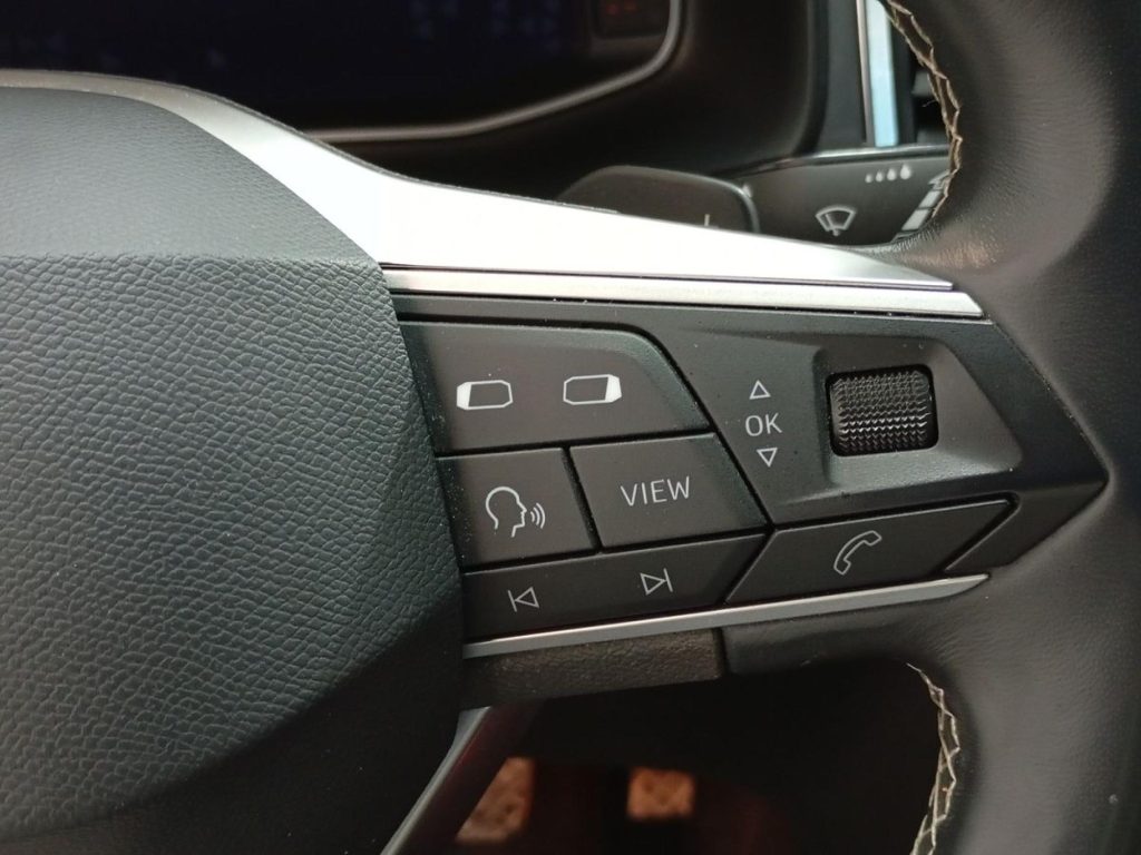 SEAT ATECA Diesel 2023 segunda-mano Jaén