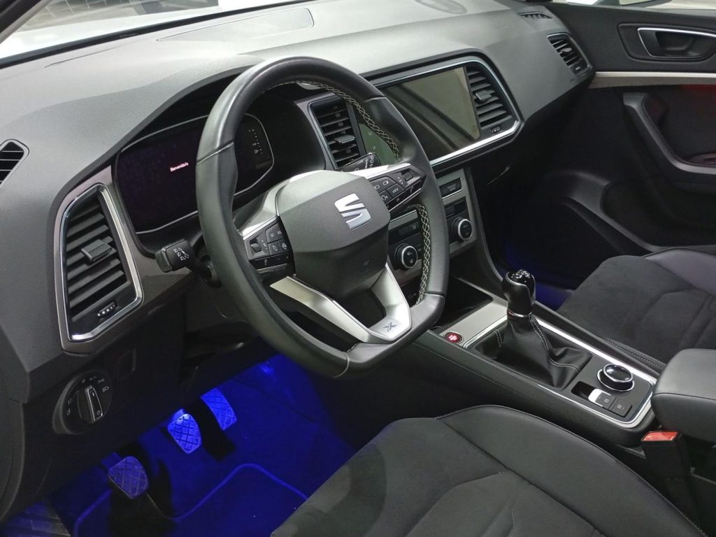 SEAT ATECA Gasolina 2021 segunda-mano Jaén