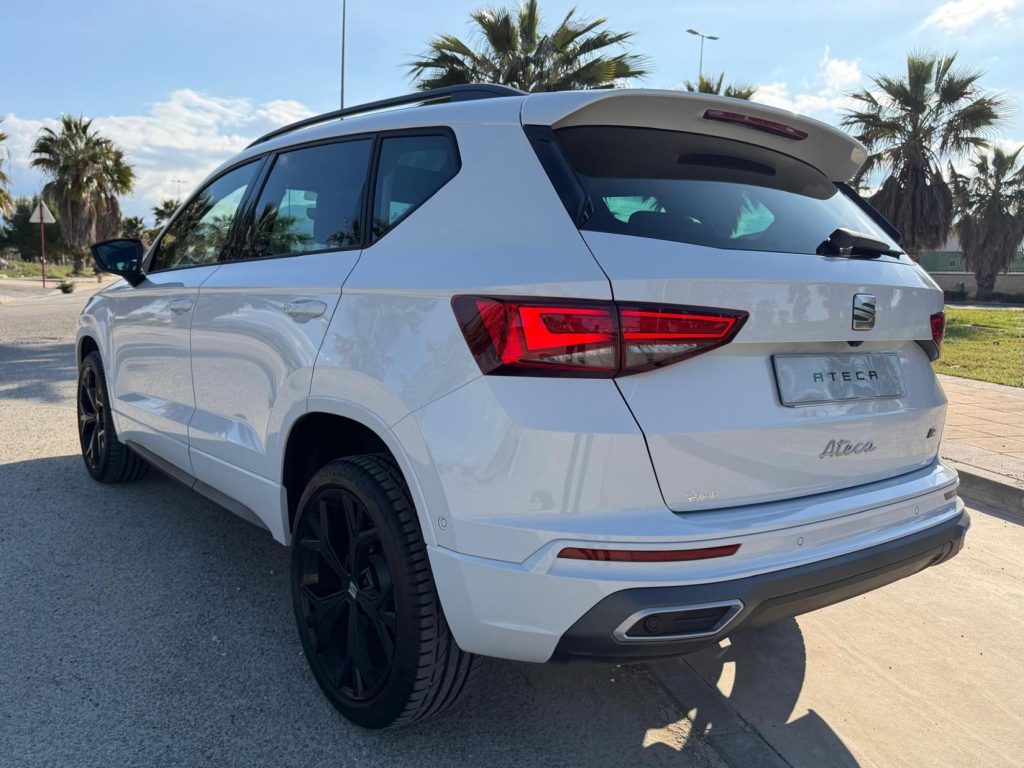 SEAT ATECA Gasolina 2025 km 0 Jaén