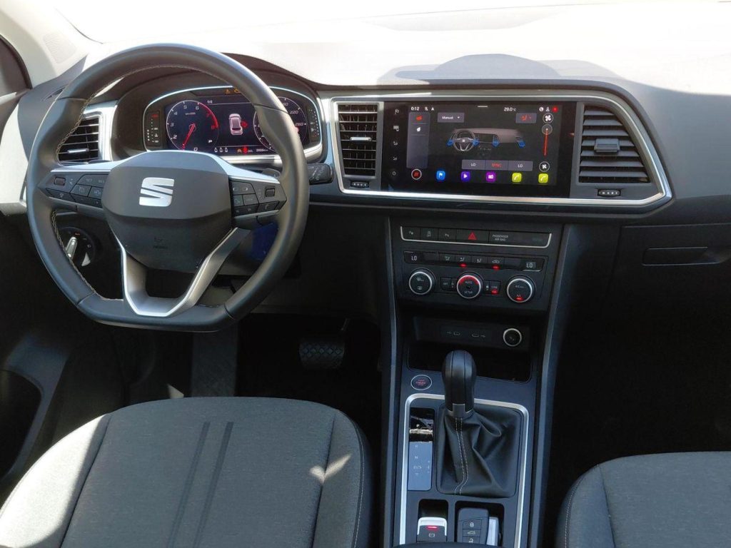 SEAT ATECA Gasolina 2025 segunda-mano Jaén
