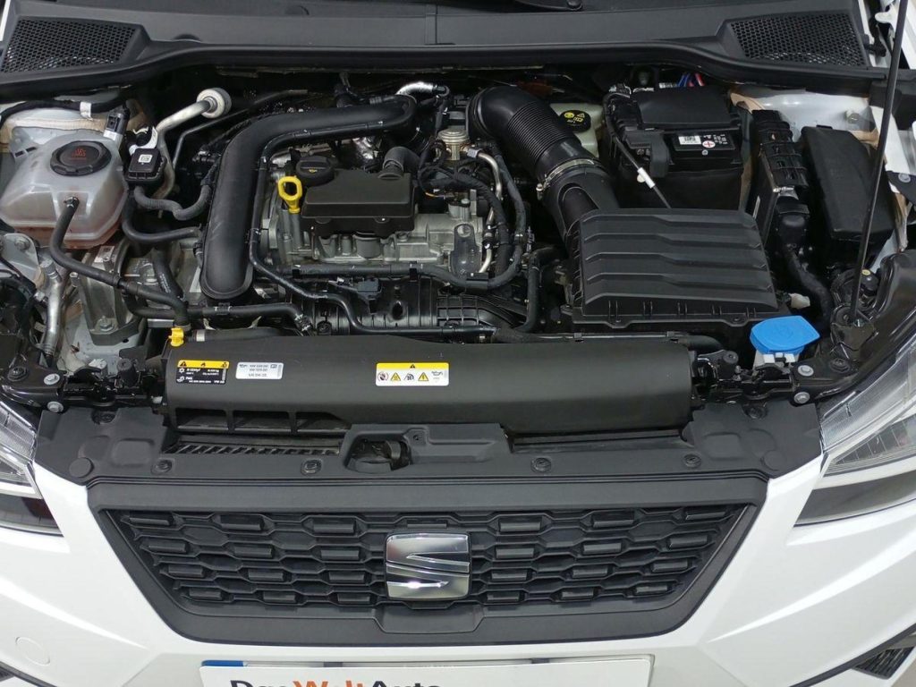SEAT IBIZA Gasolina 2022 segunda-mano Granada