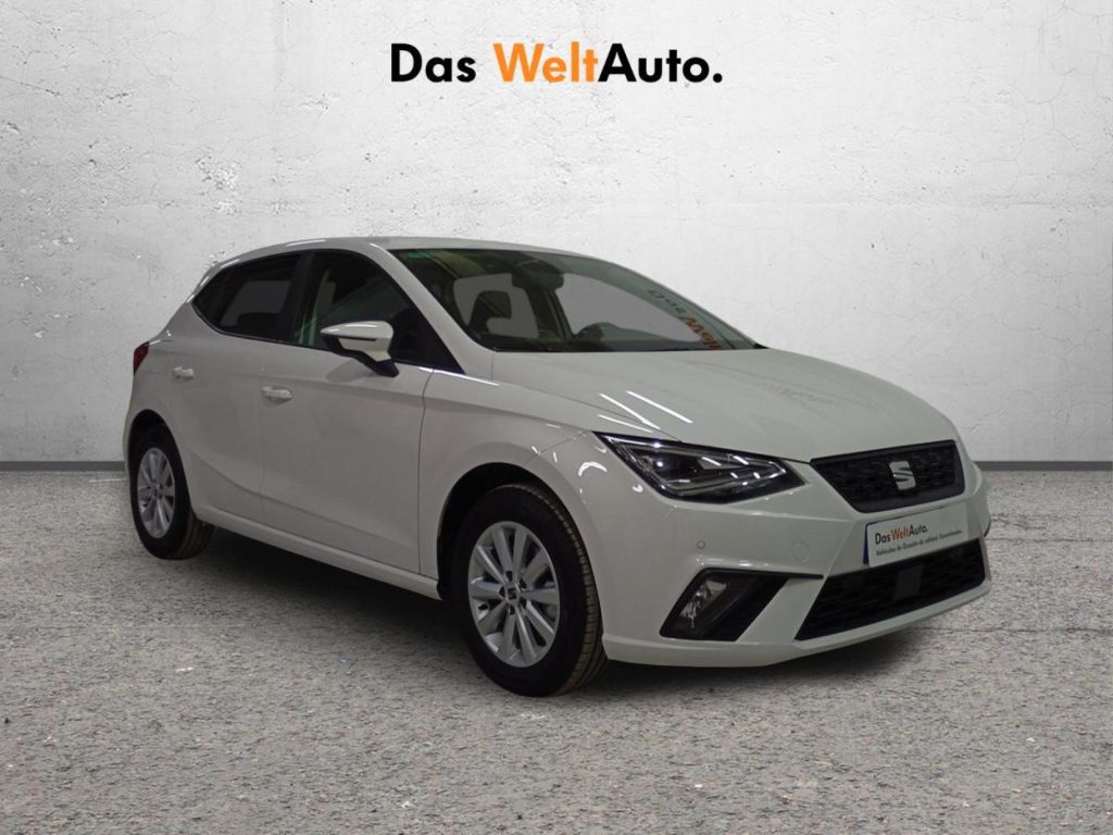 SEAT IBIZA Gasolina 2022 segunda-mano Granada