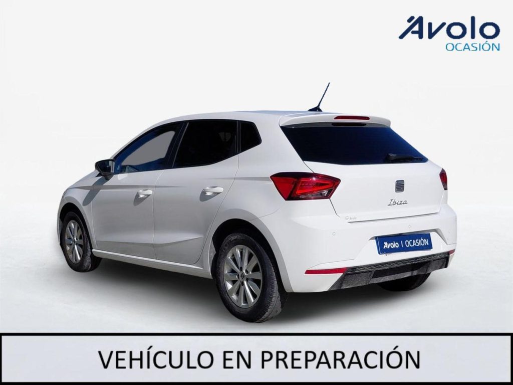 SEAT IBIZA Gasolina 2022 segunda-mano Jaén