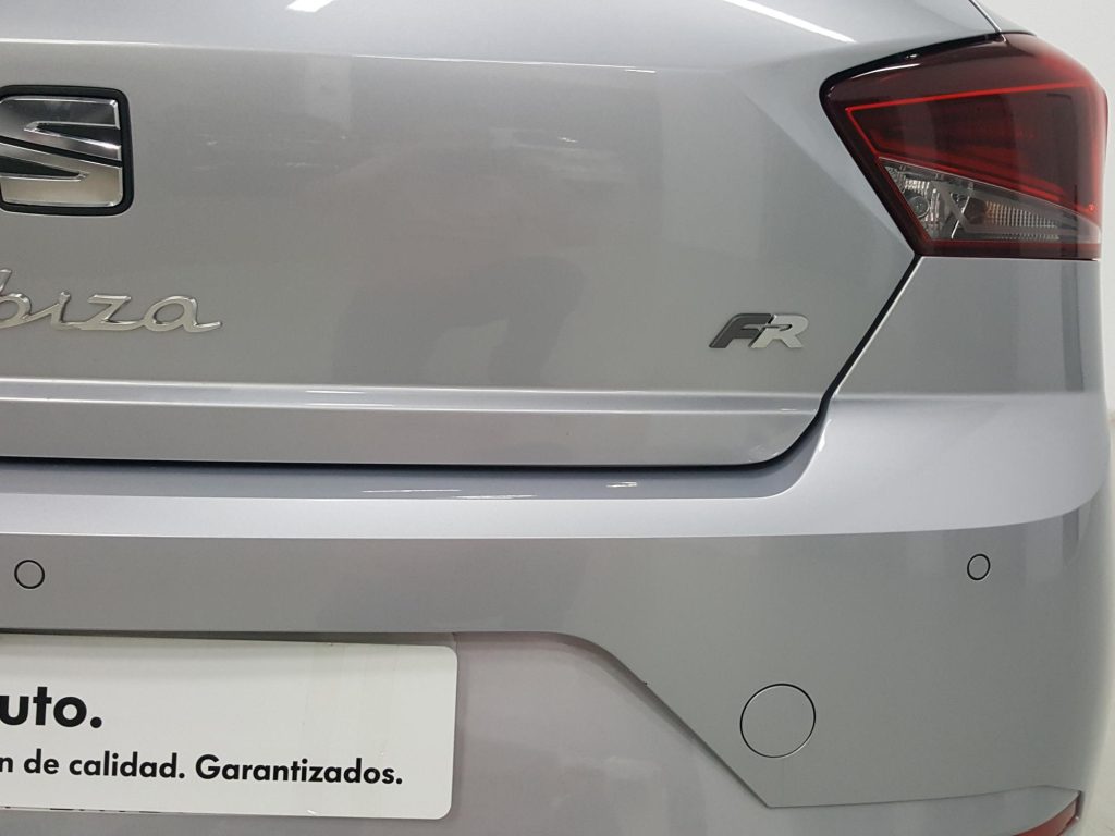 SEAT IBIZA Gasolina 2023 segunda-mano Jaén
