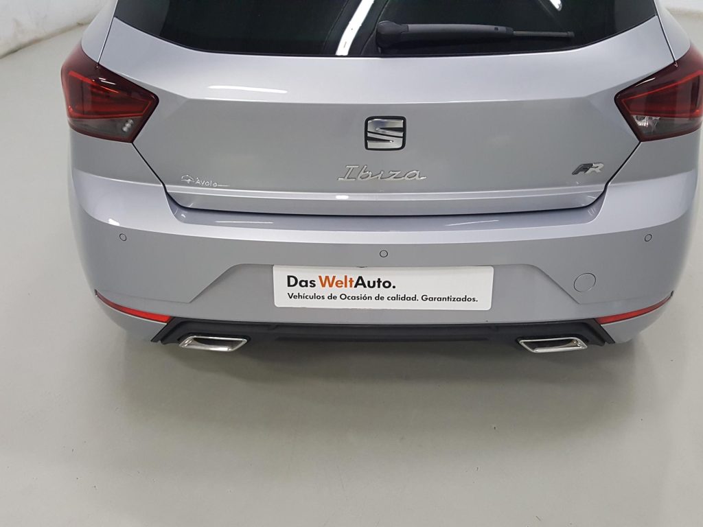 SEAT IBIZA Gasolina 2023 segunda-mano Jaén