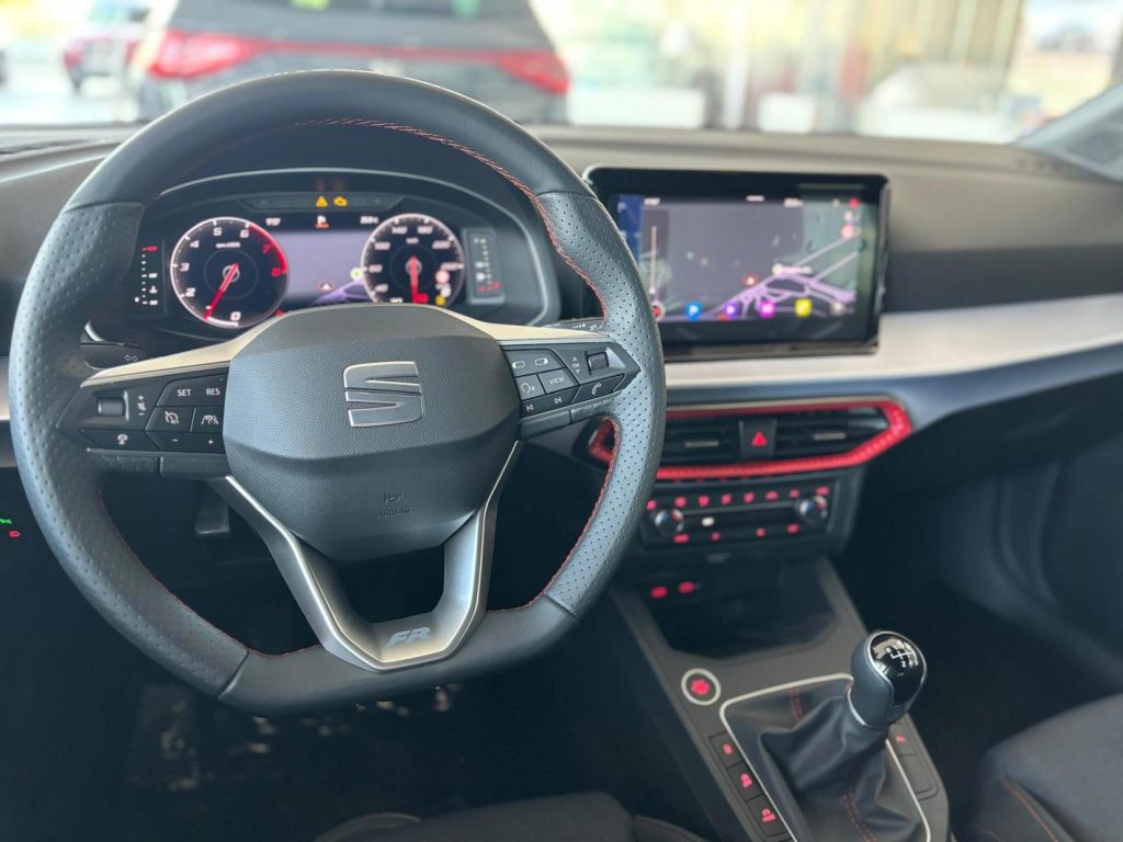 SEAT IBIZA Gasolina nuevo entrega inmediata Jaén