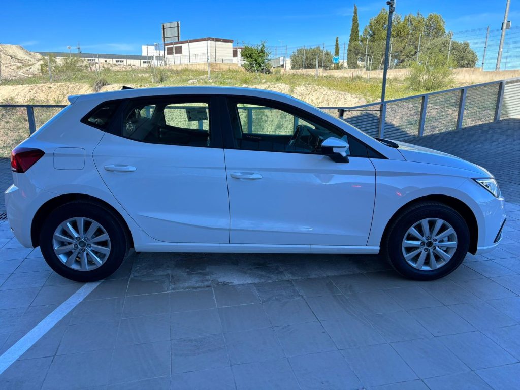 SEAT IBIZA Gasolina nuevo entrega inmediata Jaén