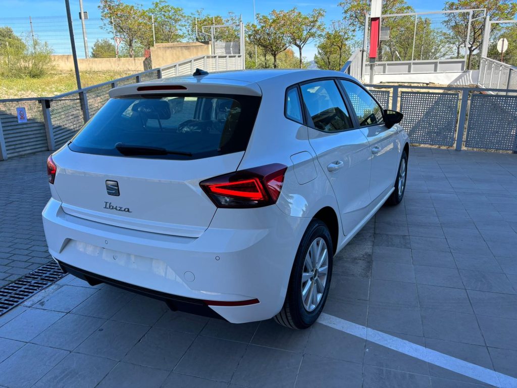 SEAT IBIZA Gasolina nuevo entrega inmediata Jaén