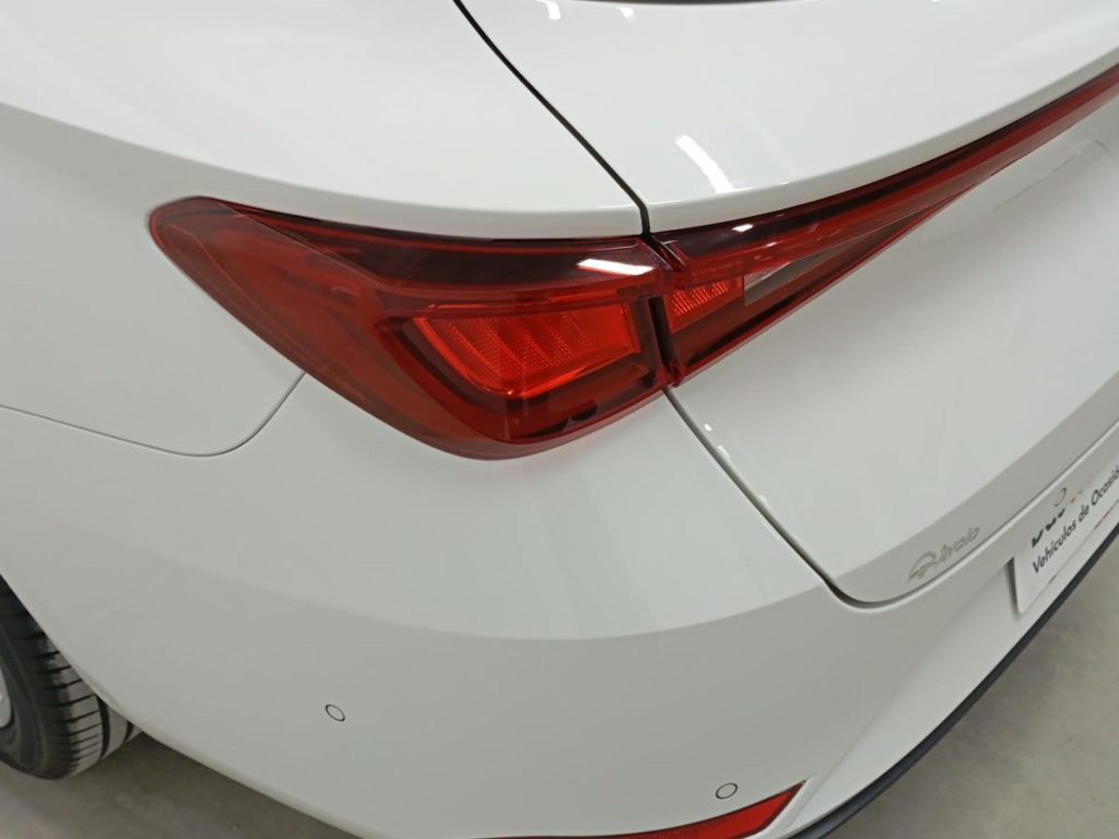 SEAT LEON ST Diesel 2022 segunda-mano Jaén