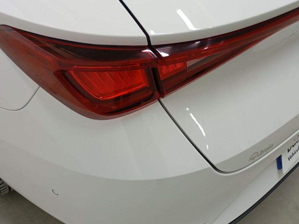SEAT LEON ST Diesel 2025 segunda-mano Jaén