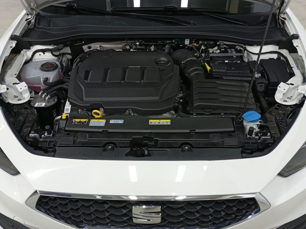 SEAT LEON ST Diesel 2025 segunda-mano Jaén